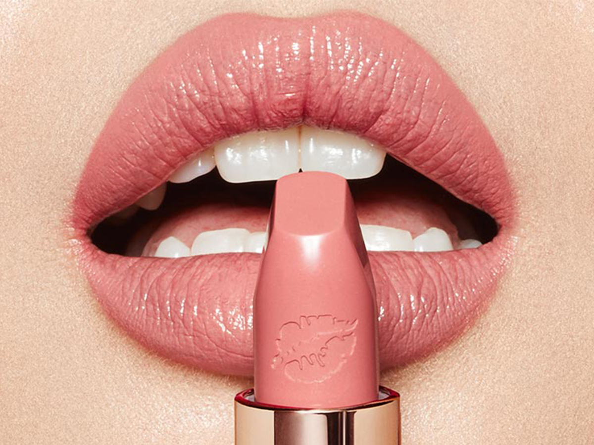 Hot Lips 2 Dancefloor Princess Lipstick lip close up