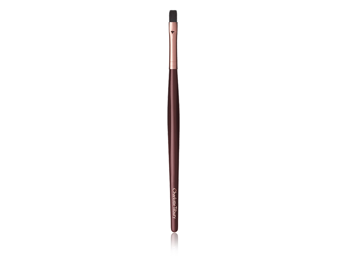 4x3 The Lip Brush packshot